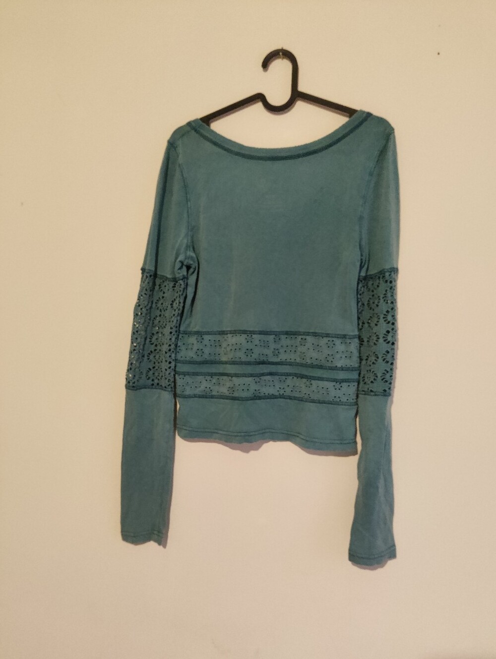 Free People Long Sleeve Eyelet Floral Design Blue - Picture 2 of 6
